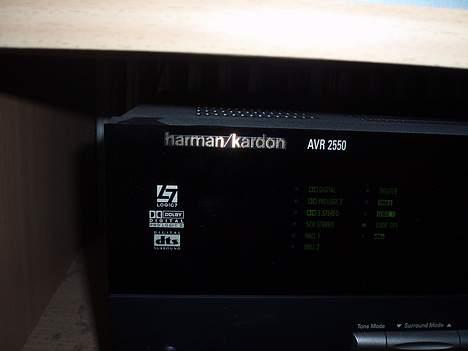 Hjemmebiograf AVR 2550 billede 7