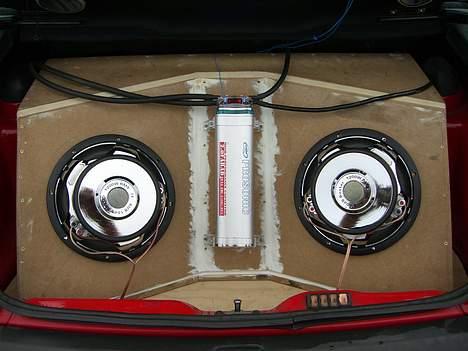 Bilstereo Ford Fiesta billede 8
