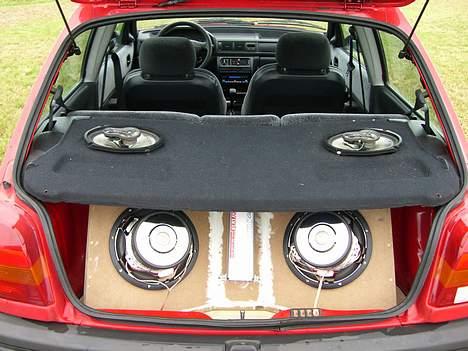 Bilstereo Ford Fiesta billede 12