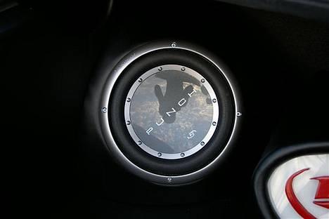 Bilstereo 405 RF - Pioneer - Et billede af Subben i sit nye hjem billede 2