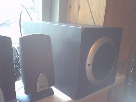 Computeranlæg trust home theatre system - subwooferen... billede 8