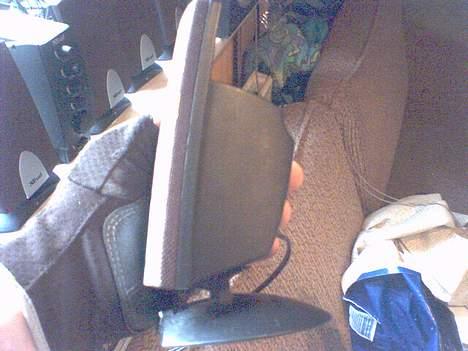 Computeranlæg trust home theatre system - en højtaler/satelit fra siden billede 13