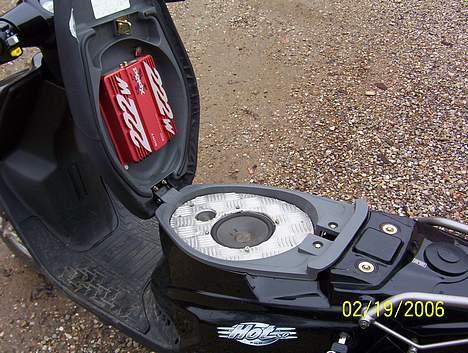 Scooterstereo hot50 anlæg - det er et gammelt billede af mit først anlæg billede 1