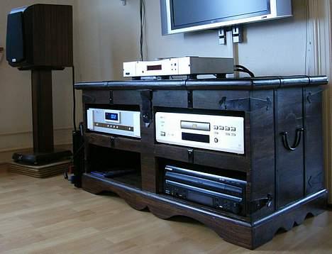 Musikanlæg Stereo med Fodtramp billede 1