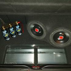Bilstereo Golf 2