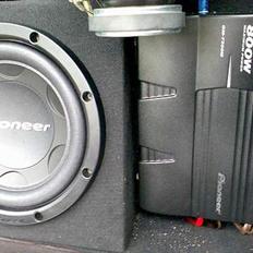 Bilstereo Pioneer Corolla