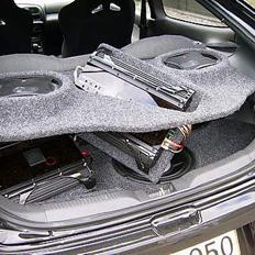 Bilstereo JBL ( og masser af det)