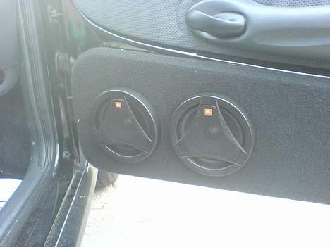 Bilstereo !JBL Seicento billede 8