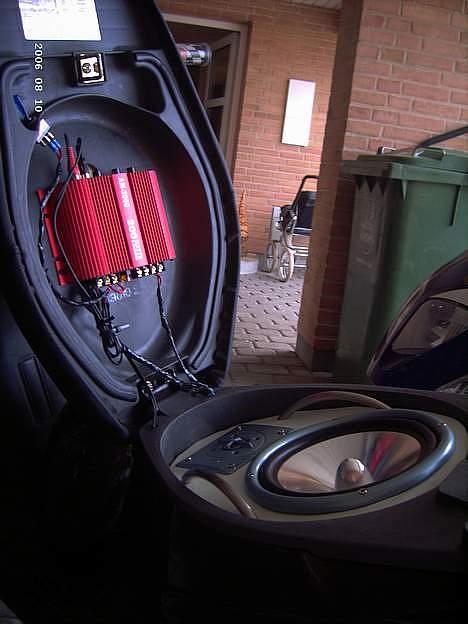 Scooterstereo Anlæg i Tornado # Solgt # - Hele anlæget. billede 8