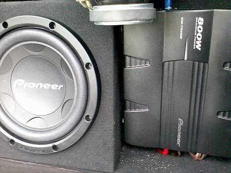 Bilstereo Pioneer Corolla billede 2