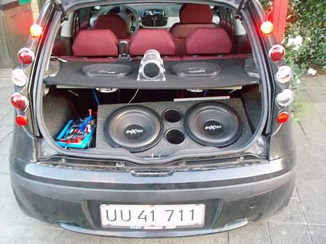 Bilstereo Punto power billede 2