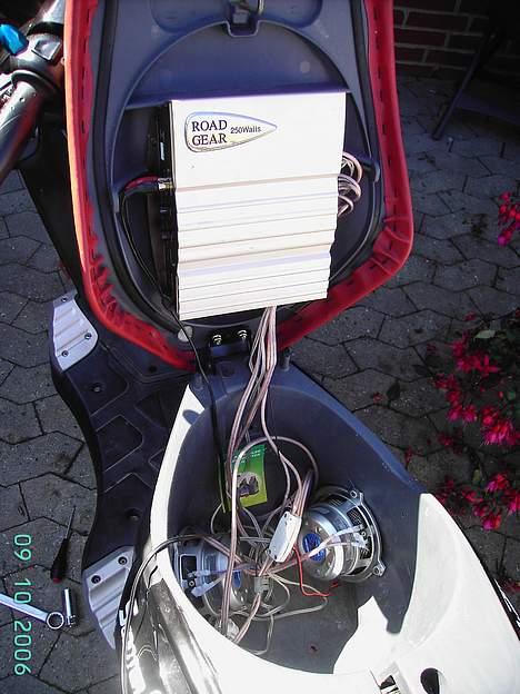Scooterstereo hjemme fusk.. - nyt anlæg... billede 9