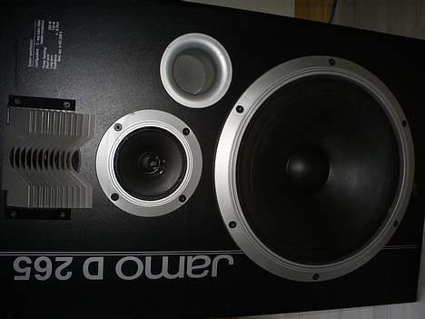 Musikanlæg Harman Kardon- Jamo - Den ene af mine højtalere billede 2