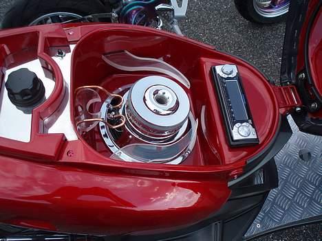 Scooterstereo Neo's Solgt. billede 5