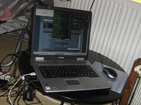 Hjemmebiograf Anlæg  :) - Bærbar computer som er sat til billede 4