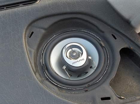 Bilstereo Anlæg med 1400w 10" sub - Alpine front højtalere... billede 18