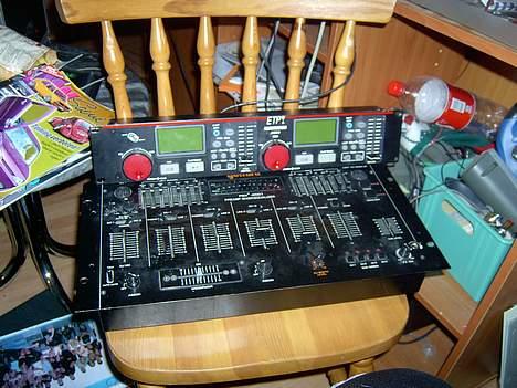 Musikanlæg Blandet - Min ETP Pitchcontroller og Cue, Med min Gemini PreAmp Mixer/Equalizer billede 1