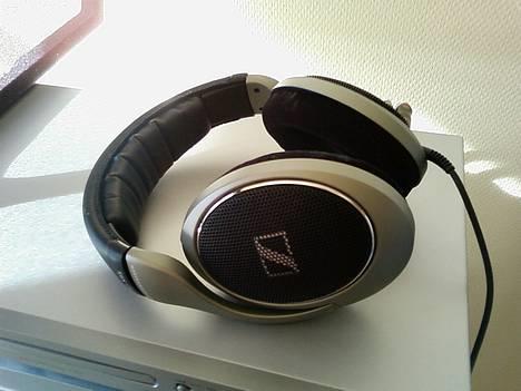 Musikanlæg NAD / Lumatron - Sennheiser HD 595 billede 8