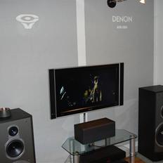 Hjemmebiograf Gammelt setup (hjemme hos mor og far)