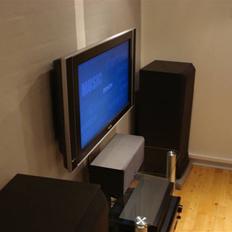 Hjemmebiograf Gammelt setup (hjemme hos mor og far)