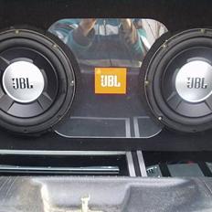 Bilstereo Polo 6n JBL