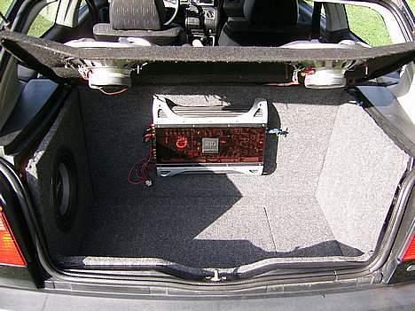 Bilstereo JBL\Alpine(Solgt) - Det helle. billede 1