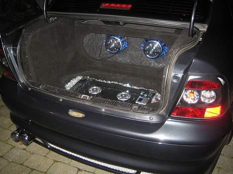 Bilstereo Audiobahn i Vectra B billede 1