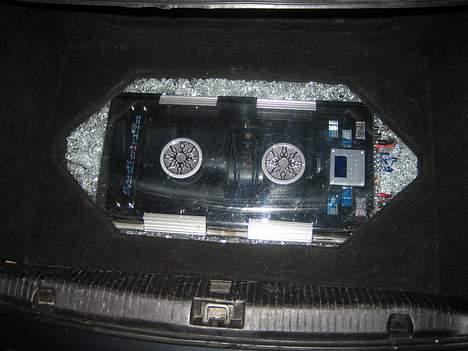 Bilstereo Audiobahn i Vectra B billede 3