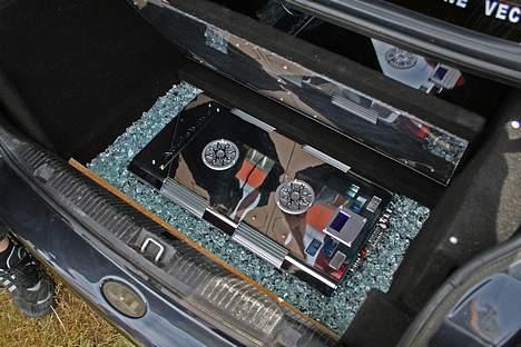 Bilstereo Audiobahn i Vectra B billede 8