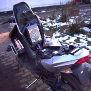 Scooterstereo Peugout Speedfight 2 anlæ