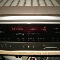 Musikanlæg Denon og Cerwin Vega