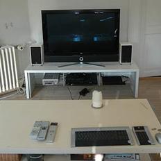 Hjemmebiograf Loewe mediacenter