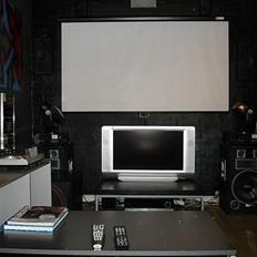Hjemmebiograf Harman Kardon, Karma