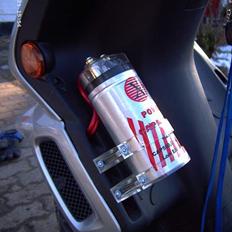 Scooterstereo Peugout Speedfight 2 anlæ