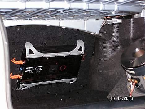 Bilstereo Anlæg i VW vento billede 3