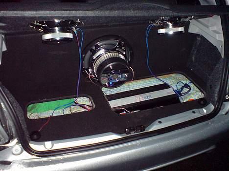 Bilstereo Bilstereo i 206 - Dengang under ombygning billede 3