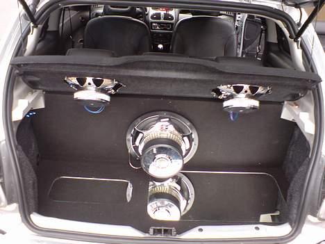 Bilstereo Bilstereo i 206 - Dengang under ombygning billede 4