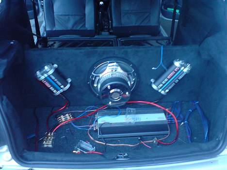 Bilstereo Bilstereo i 206 - Under ombygning billede 6