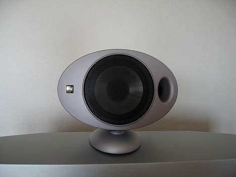 Hjemmebiograf Fra den gamle lejlighed - Kef center speaker. billede 6