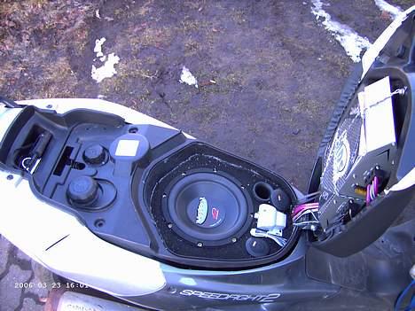 Scooterstereo Peugout Speedfight 2 anlæ billede 8