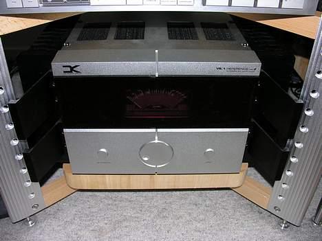 Musikanlæg gælnakisuM - 38kg integreret rør/solid state hybrid-forstærker billede 3