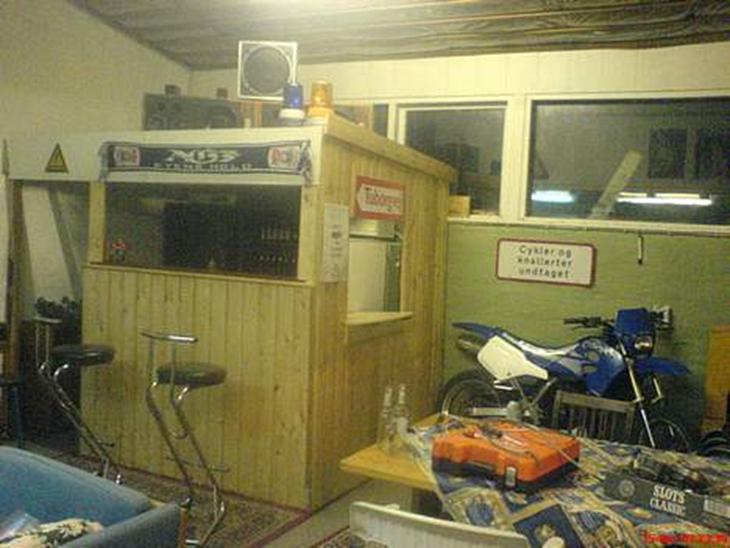 {{currentPhoto.altText}} billede {{currentPhoto.number}}