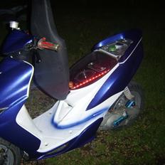 Scooterstereo >Jog R <