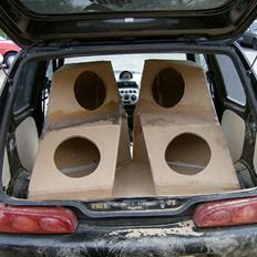 Bilstereo ! JBL Seicento nyt anlæg