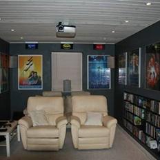 Hjemmebiograf Cinemania