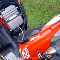Scooterstereo Peugeot Speedfight 2