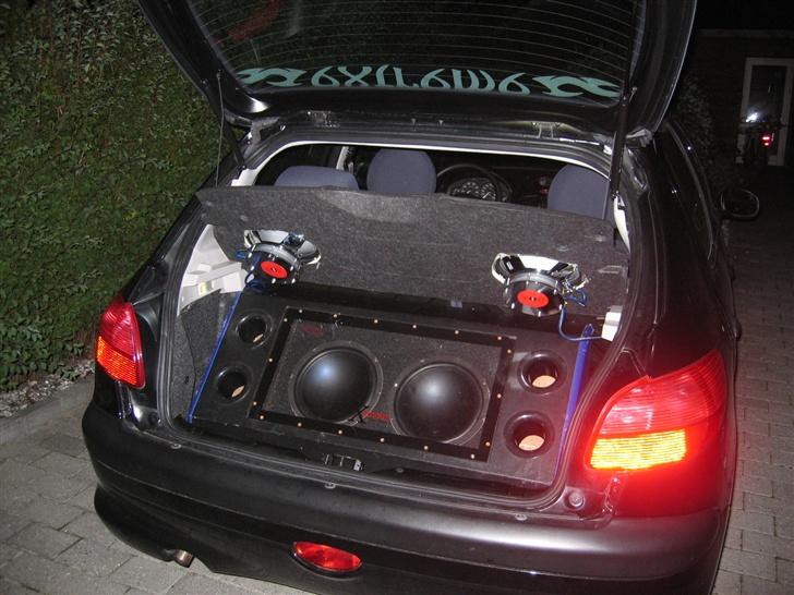 Bilstereo "Løvebil" billede 4