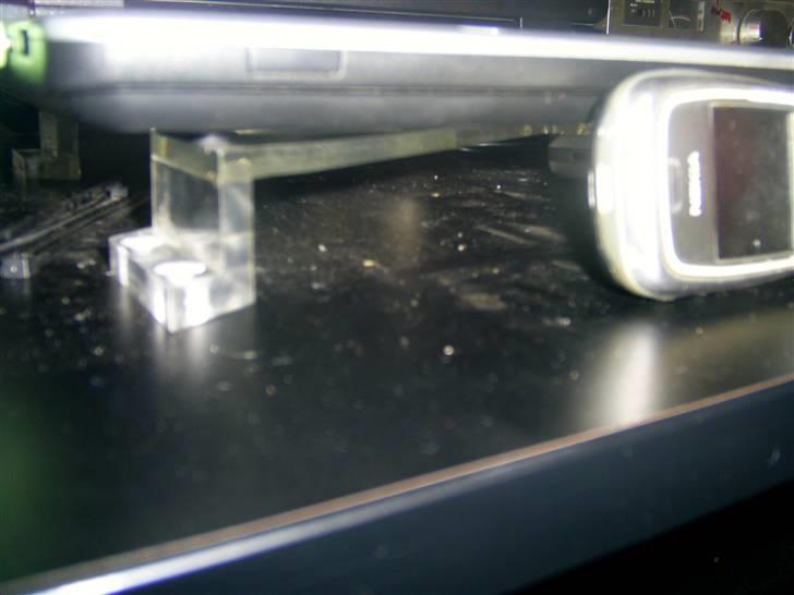 Computeranlæg hæftigt!!!! - nyt!! det kan det plexiglas fra bassen også bruges til.. billede 9