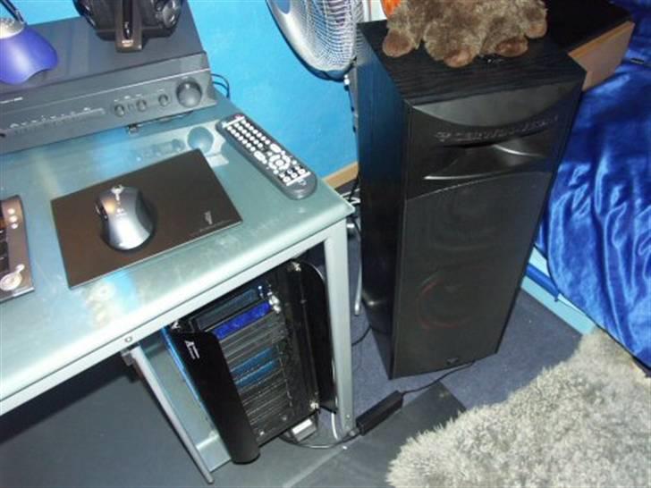 Computeranlæg CERWIN-VEGA CLS-10(SOLGT) - Min CERWIN-VEGA CLS-10 højttaler billede 6