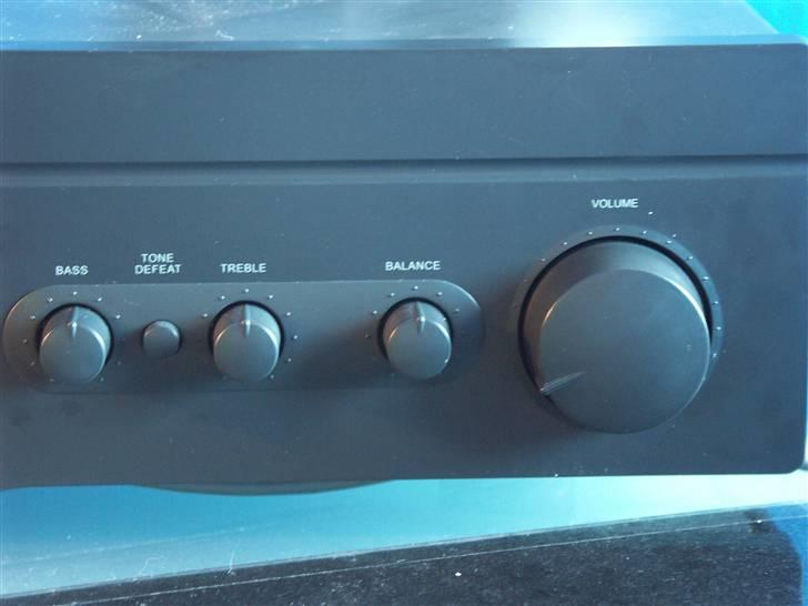 Computeranlæg CERWIN-VEGA CLS-10(SOLGT) - Bas og diskant kontroller med Tone Defeat + Volume billede 9